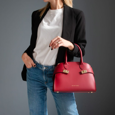 Coccola Leather handbag
