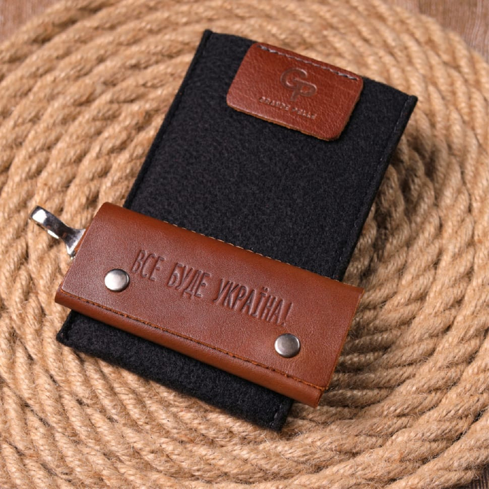 Модна шкіряна ключниця Shvigel 16543 Сірий