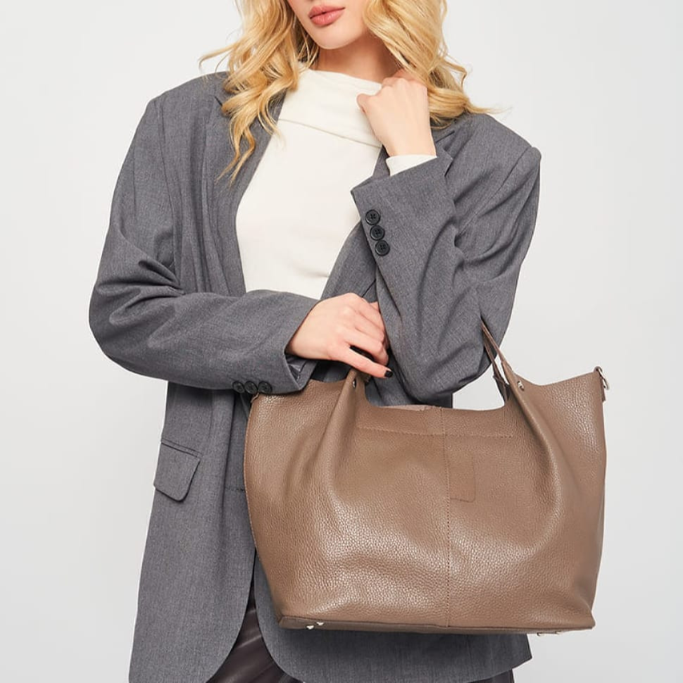 Жіноча шкіряна сумка Ricco Grande 1L575br-brown