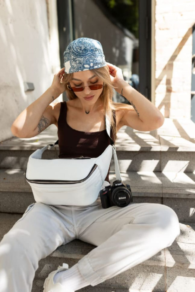 Сумка бананка для фотоапарата шкіряна TARWA GS-1313-4lx біла наппа