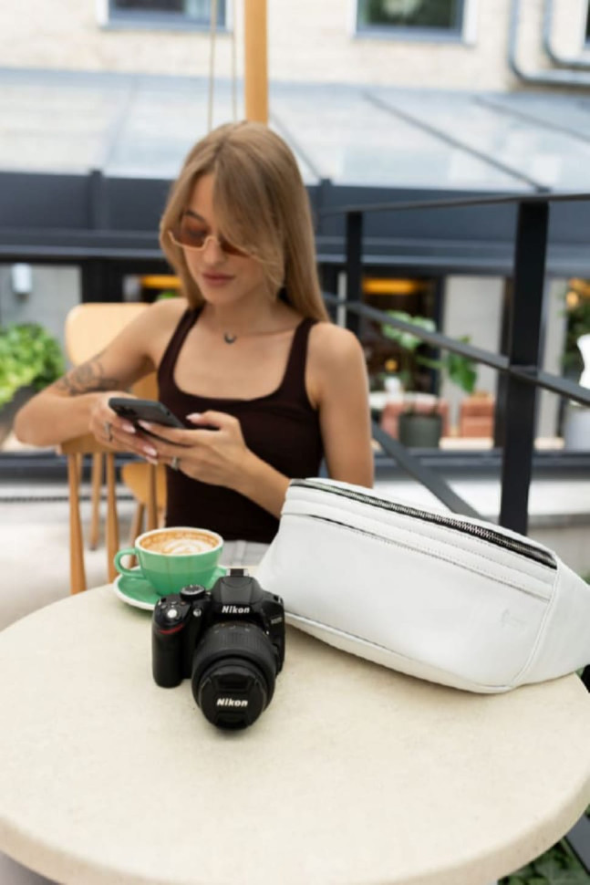 Сумка бананка для фотоапарата шкіряна TARWA GS-1313-4lx біла наппа