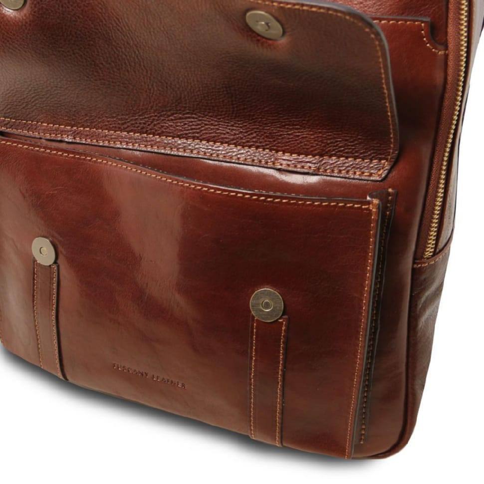 Nagoya Кожаный рюкзак для ноутбука с отделением впереди Tuscany TL141857