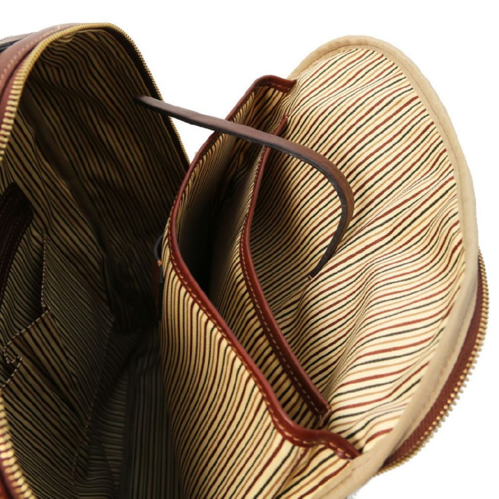 Nagoya Кожаный рюкзак для ноутбука с отделением впереди Tuscany TL141857