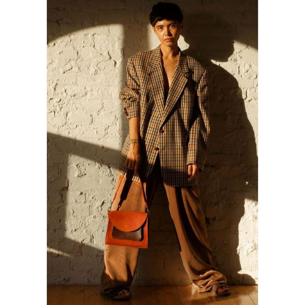 Liv women's leather bag cognac brown vintage