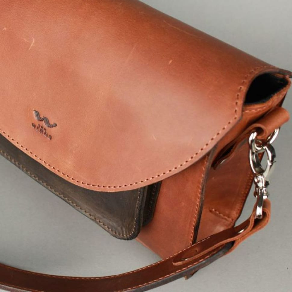 Liv women's leather bag cognac brown vintage