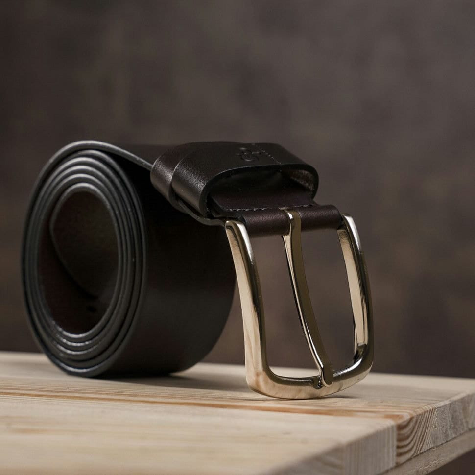 Ремінь чоловічий з сріблястою пряжкою GRANDE PELLE 11266 Коричневий